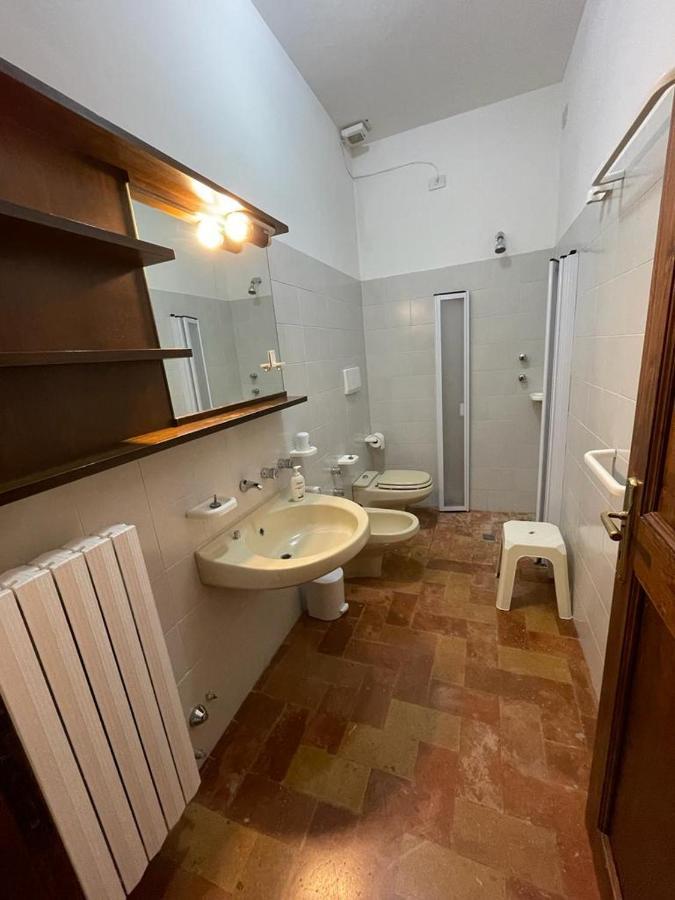 Appartement Casa Dei Lecci à Foligno Extérieur photo