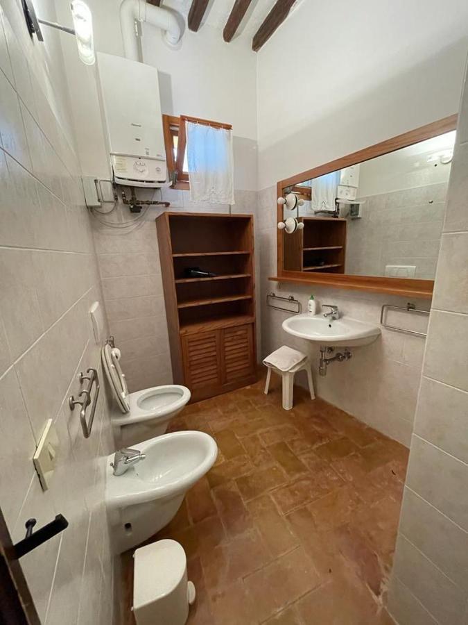 Appartement Casa Dei Lecci à Foligno Extérieur photo