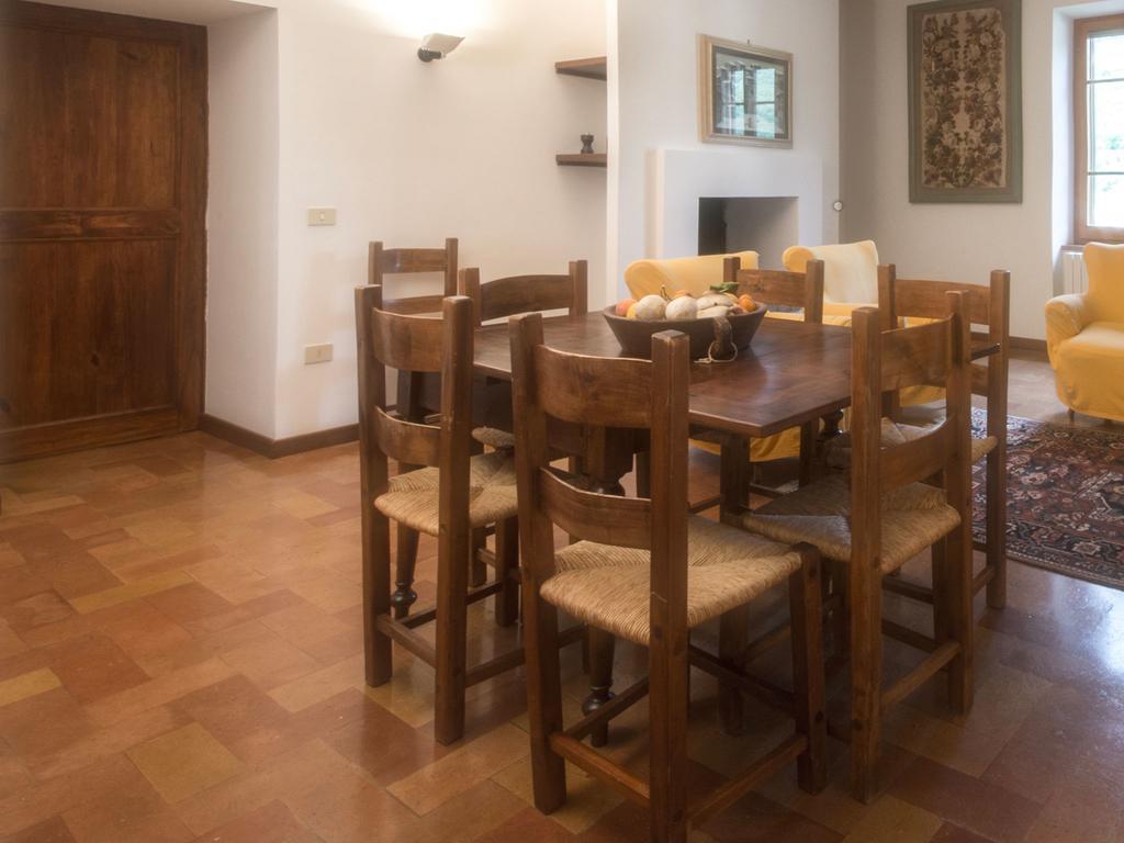 Appartement Casa Dei Lecci à Foligno Extérieur photo