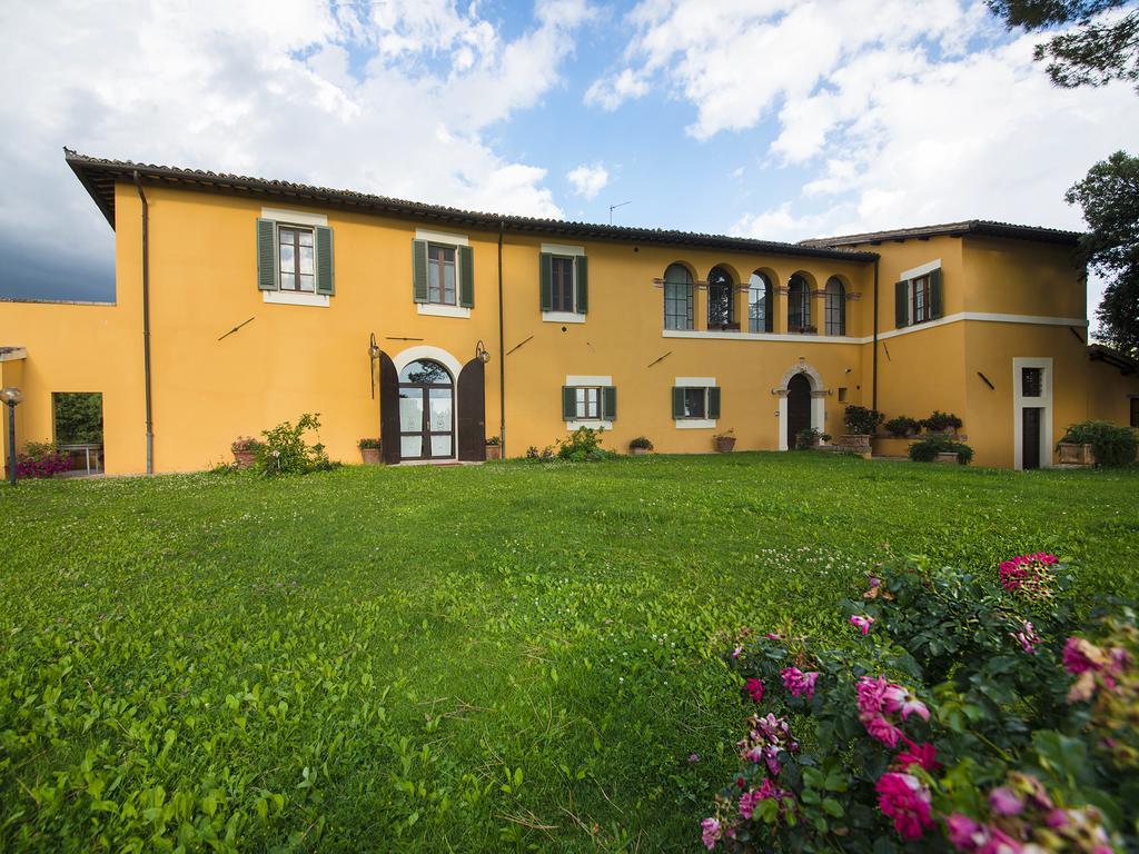 Appartement Casa Dei Lecci à Foligno Extérieur photo